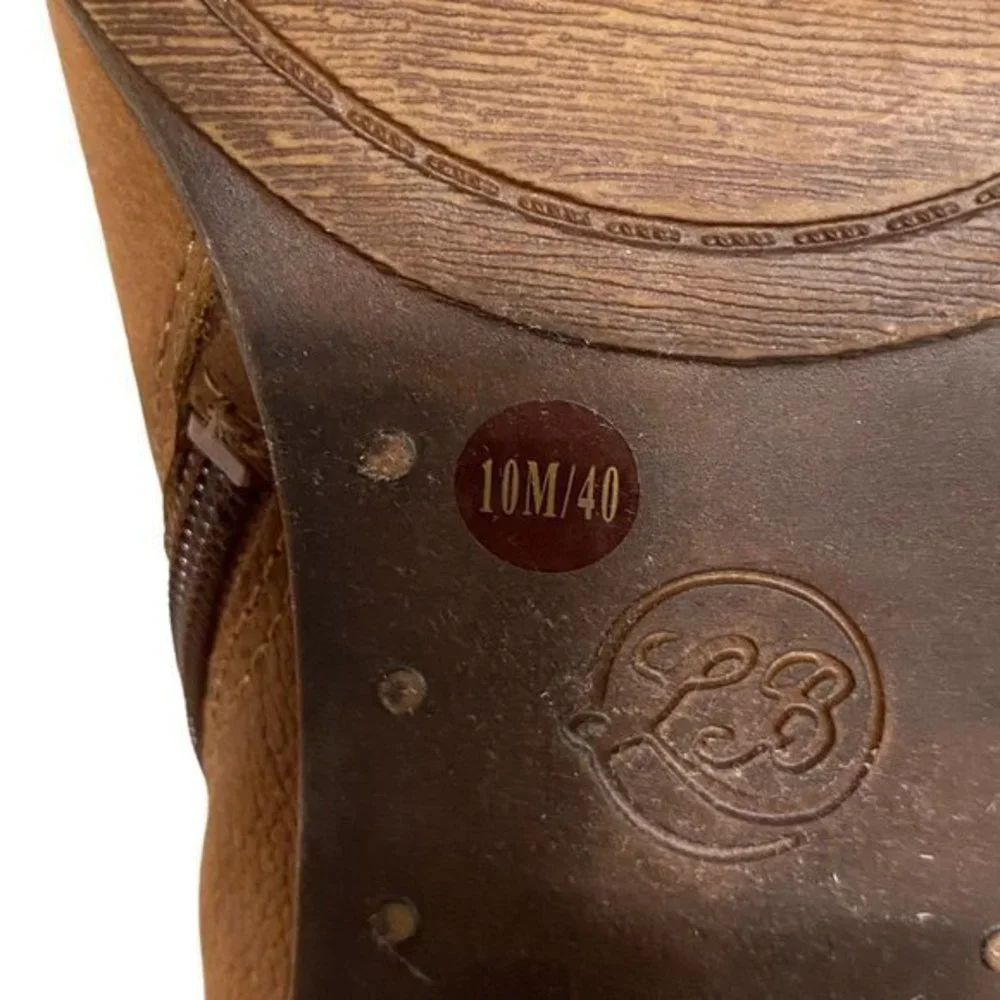 Lucky Brand Eller Honey Suede Ankle‎ Bootie Size 10